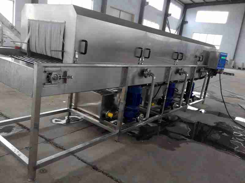 包装箱清洗需求多样，U 型洗筐机能否按需适配？(1)