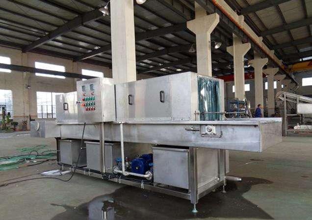 商用鸡蛋周转箱清洗，QXJ 多功能洗筐机是否适用？(1)