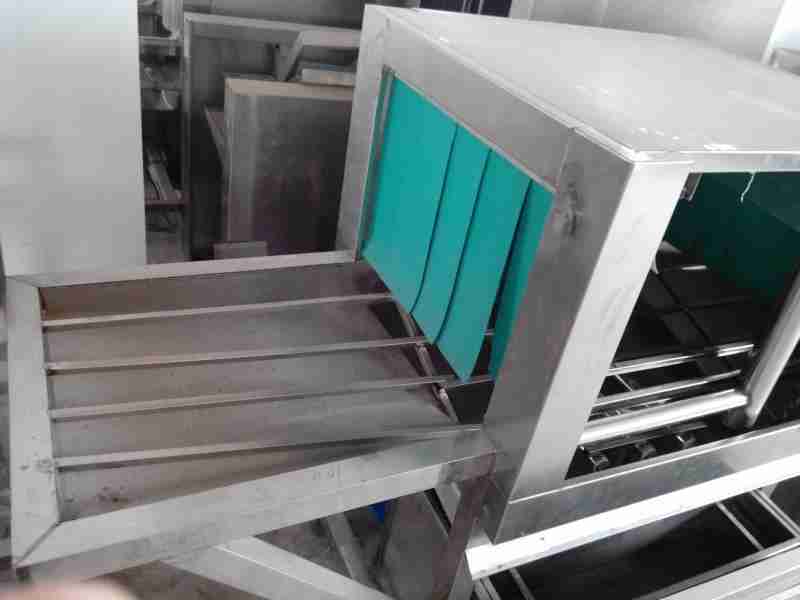 商用鸡蛋周转箱清洗，QXJ 多功能洗筐机是否适用？(5)